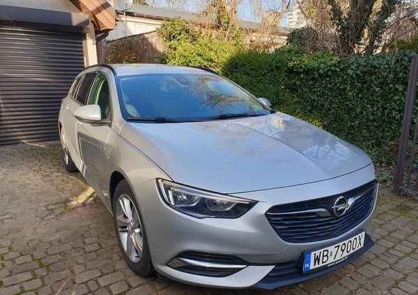 Opel Insignia cena 55500 przebieg: 127234, rok produkcji 2017 z Warszawa małe 379